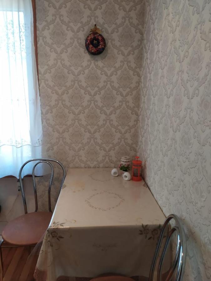 Квартира В Гаграх Apartment ภายนอก รูปภาพ